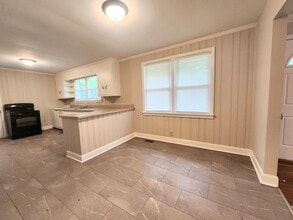 14 Stephanie Dr in Pelzer, SC - Building Photo - Building Photo