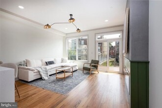 3116 Clifford St in Philadelphia, PA - Building Photo - Building Photo