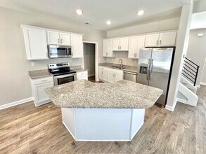 156 Crimsonwood Dr in Byhalia, MS - Building Photo - Building Photo