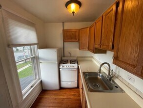 127 N West St-Unit -2F in Wheaton, IL - Building Photo - Building Photo