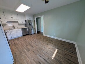 704 Osborn Ave in Chesapeake, VA - Building Photo - Building Photo