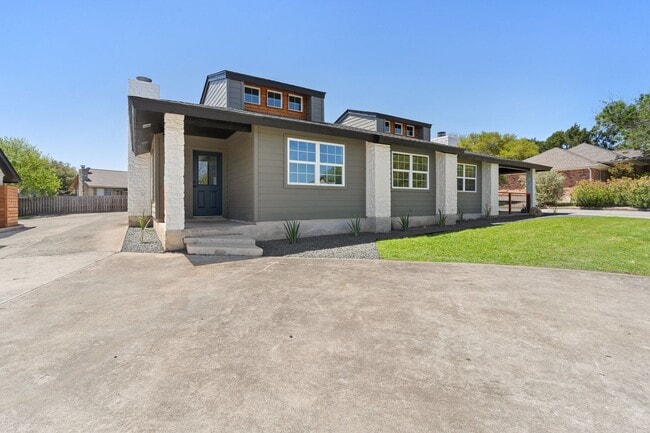 property at 287 Mooring Cir
