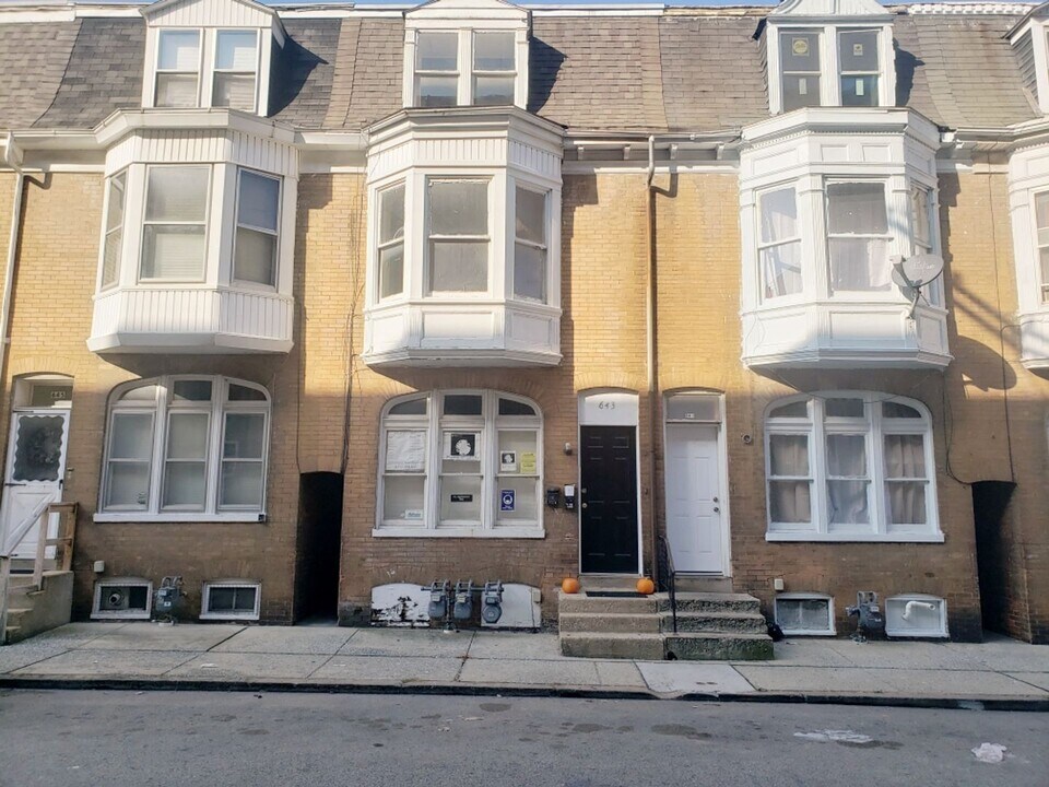 643 Lincoln St in York, PA - Building Photo