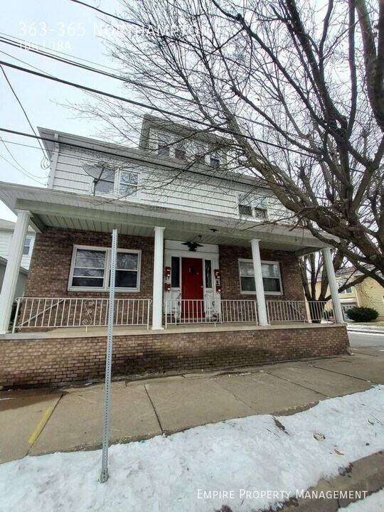 363-365 Northampton St in Kingston, PA - Foto de edificio