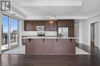 160 Macdonell St in Guelph, ON - Building Photo - Building Photo