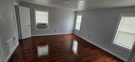 1231 Morris St in Houston, TX - Building Photo - Building Photo