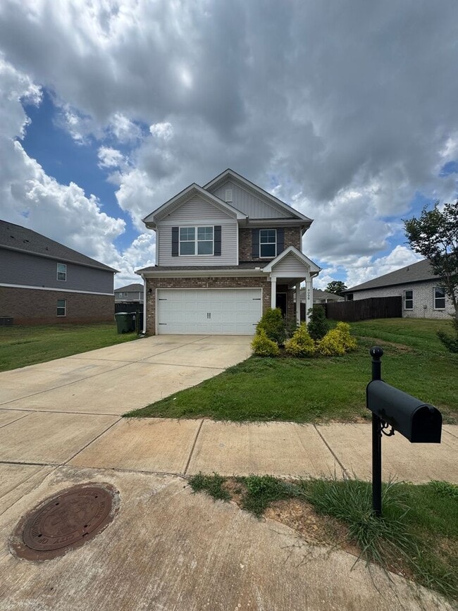 4098 Textile Ln