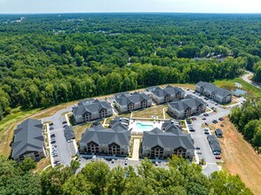 Reserve at Greenwood in Greensboro, NC - Building Photo - Building Photo