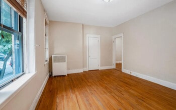 59 Lanark Rd, Unit 2 in Boston, MA - Foto de edificio - Building Photo