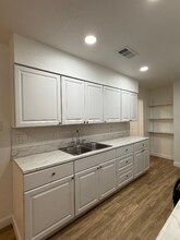 219 Serna Park in San Antonio, TX - Building Photo - Building Photo