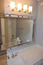 10 E Ontario St, Unit 3305 in Chicago, IL - Building Photo - Building Photo