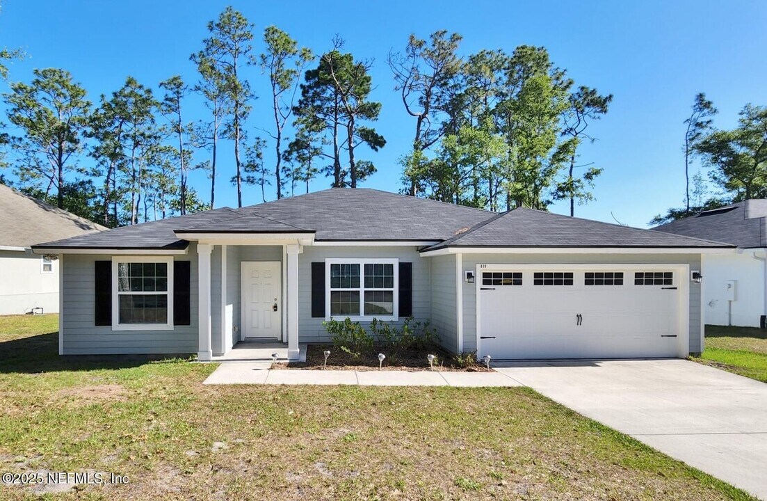 839 Pine Moss Rd in Jacksonville, FL - Building Photo