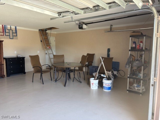 property at 3320 Country Club Blvd