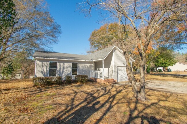 3196 Petunia Ave in Fayetteville, NC - Building Photo - Building Photo