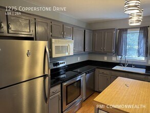 1275 Copperstone Dr in Charlottesville, VA - Building Photo - Building Photo