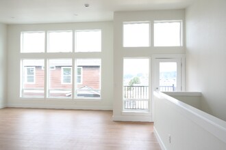 12903 SE Ridgecrest Rd in Happy Valley, OR - Building Photo - Building Photo