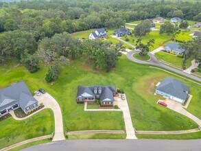 3325 Mariana Oaks Dr in Tallahassee, FL - Building Photo - Building Photo