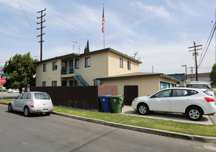 11320 Culver Dr in Culver City, CA - Building Photo - Building Photo