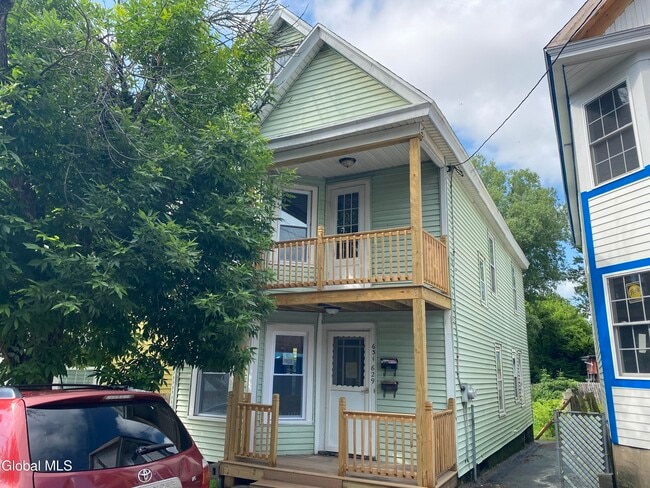 property at 629 Lang St