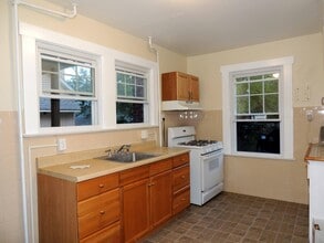 609 Navesink Ave in Ocean Gate, NJ - Building Photo - Building Photo