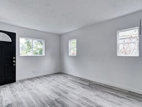 734 N Arnolda Ave in Indianapolis, IN - Building Photo - Building Photo