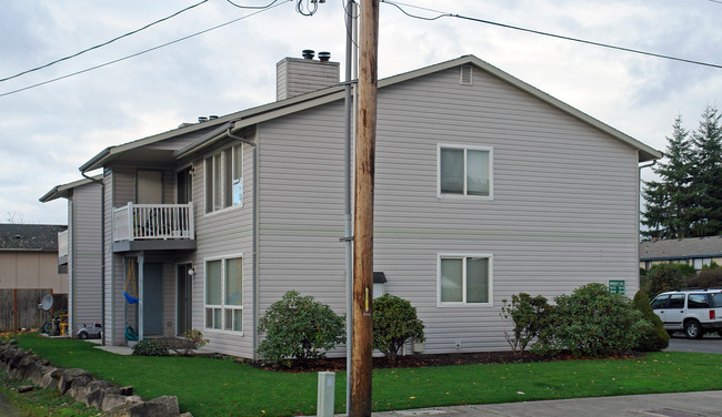 1612-1618 Wright Ave in Sumner, WA - Building Photo - Building Photo