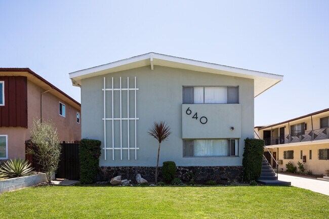 640 Hill St in Inglewood, CA - Building Photo - Building Photo