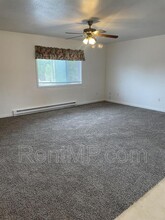 3050 Elroy Dr in Mt. Pleasant, MI - Building Photo - Building Photo