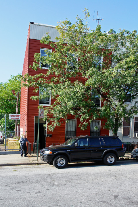 36 4th St in Brooklyn, NY - Building Photo