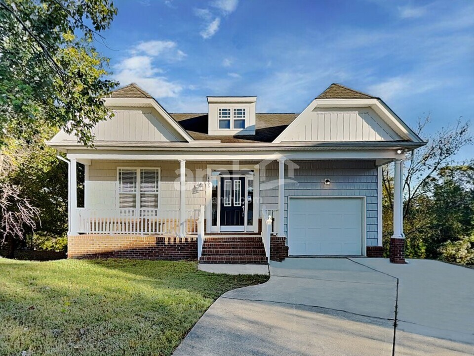 1105 Willowedge Ct in Knightdale, NC - Foto de edificio