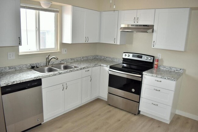 6823 Western Pl in Colorado Springs, CO - Building Photo - Building Photo