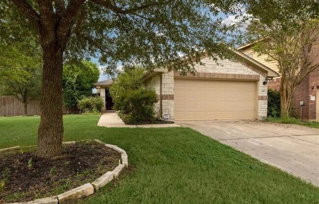 1701 Strobel Ln in Austin, TX - Building Photo - Building Photo