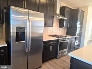 1774 Ml Br Dr in Laurel, MD - Building Photo - Building Photo