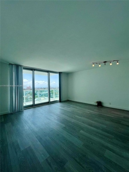 property at 1000 West Ave