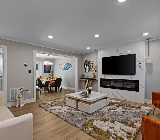 property at 2879 Madeira Ct