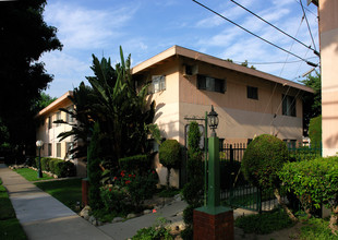 Courtyard Villas in Ontario, CA - Building Photo - Building Photo