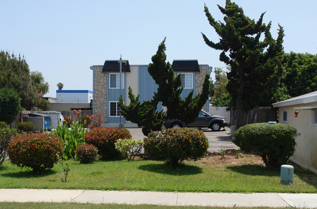 47 Madison Ave in Chula Vista, CA - Building Photo - Building Photo