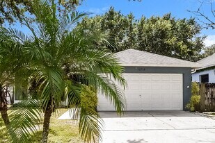 12720 Woodbury Glen Dr in Orlando, FL - Building Photo