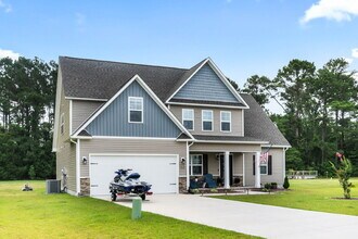 410 Silverstone Pl in Hubert, NC - Building Photo - Building Photo