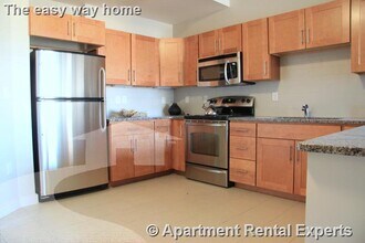 632 Massachusetts Ave, Unit #301 in Cambridge, MA - Foto de edificio - Building Photo