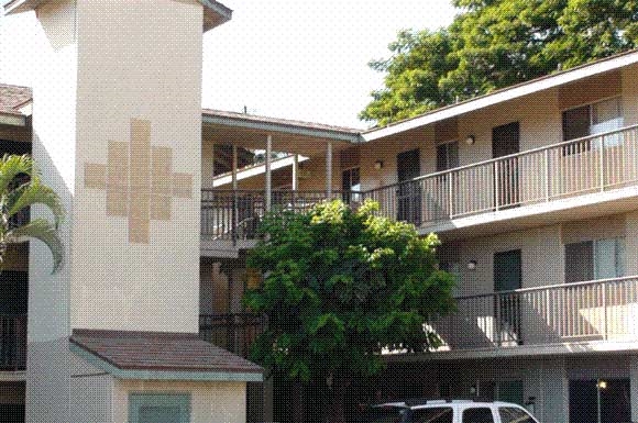 Weinberg Court Apartments in Lahaina, HI - Foto de edificio