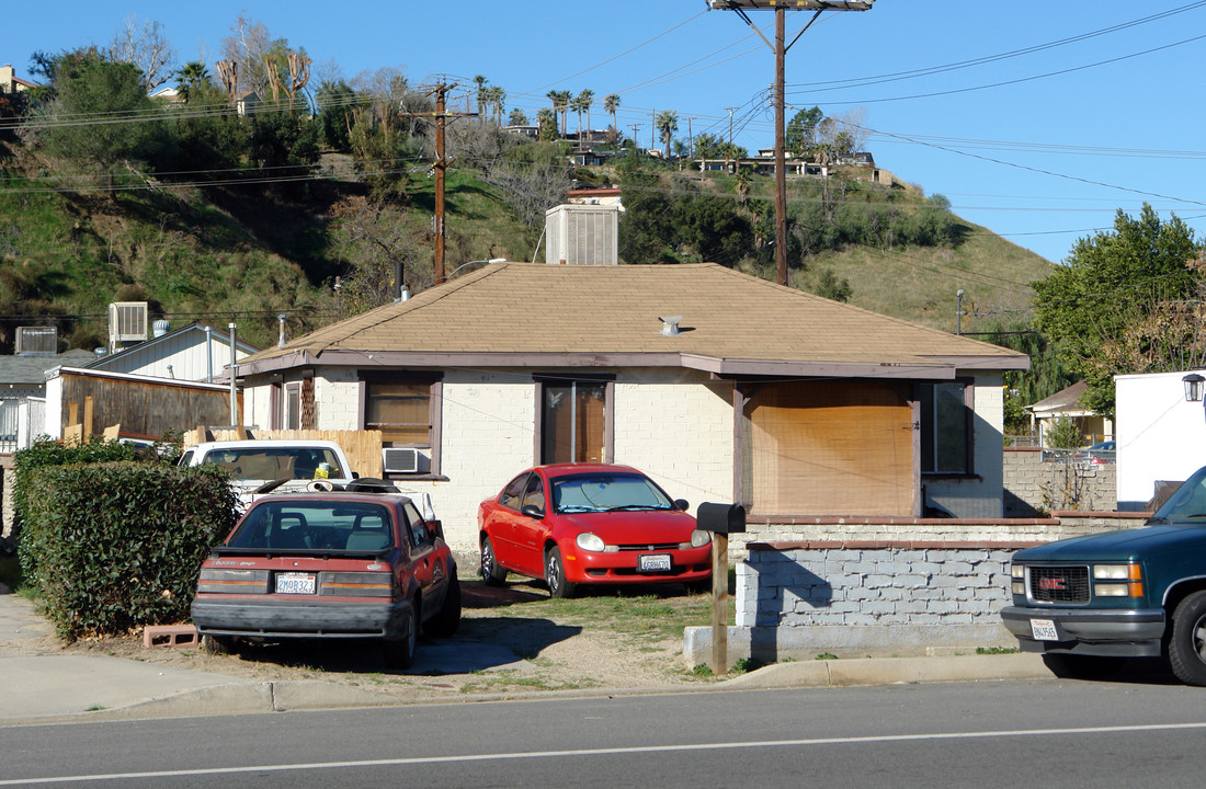 3798 Electric Ave in San Bernardino, CA - Foto de edificio