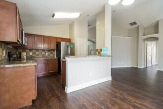 948 Delfino Pl in Lake Mary, FL - Building Photo - Building Photo