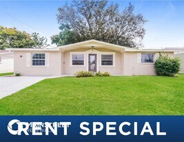 3914 Pensdale Dr in New Port Richey, FL - Building Photo