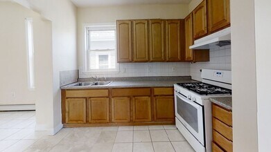 67 Washington St in Lynn, MA - Building Photo - Building Photo