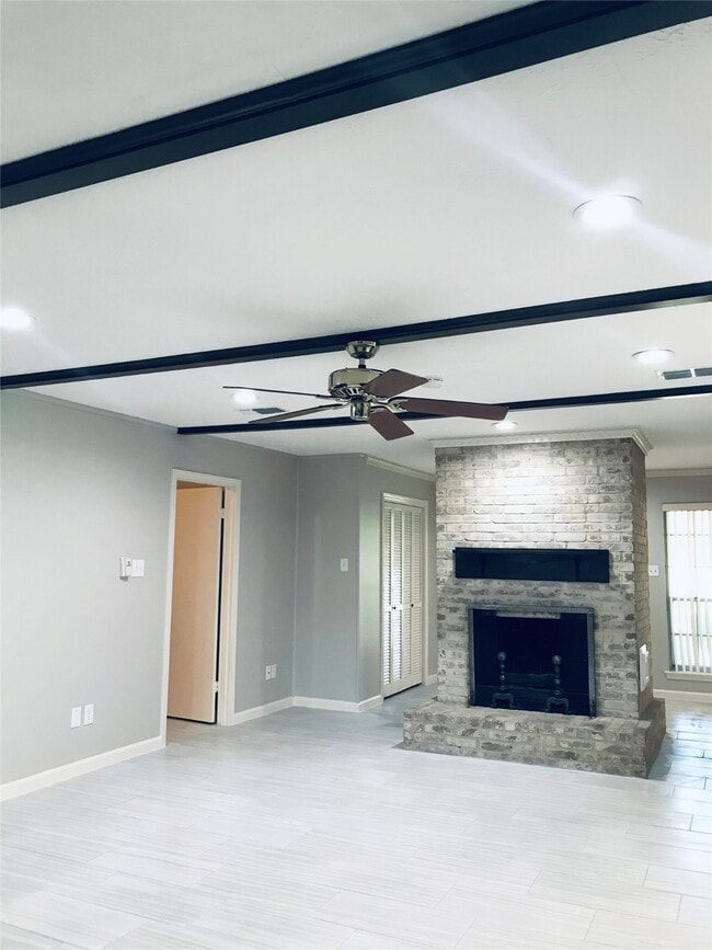 property at 3110 Springhill Dr