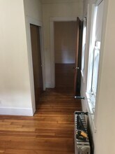 381 Harvard St, Unit 01 in Cambridge, MA - Building Photo - Building Photo