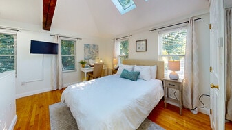 23 Jay St, Unit D in Cambridge, MA - Building Photo