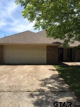 6020 Plantation Dr in Tyler, TX - Building Photo - Building Photo