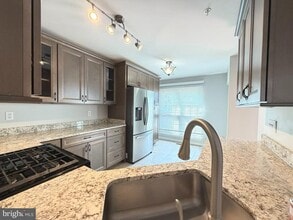 249 Edge Creek Ln in Odenton, MD - Building Photo - Building Photo